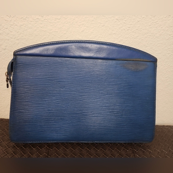 LOUIS VUITTON Epi Trousse Crete Clutch Bag Blue - Picture 16 of 16